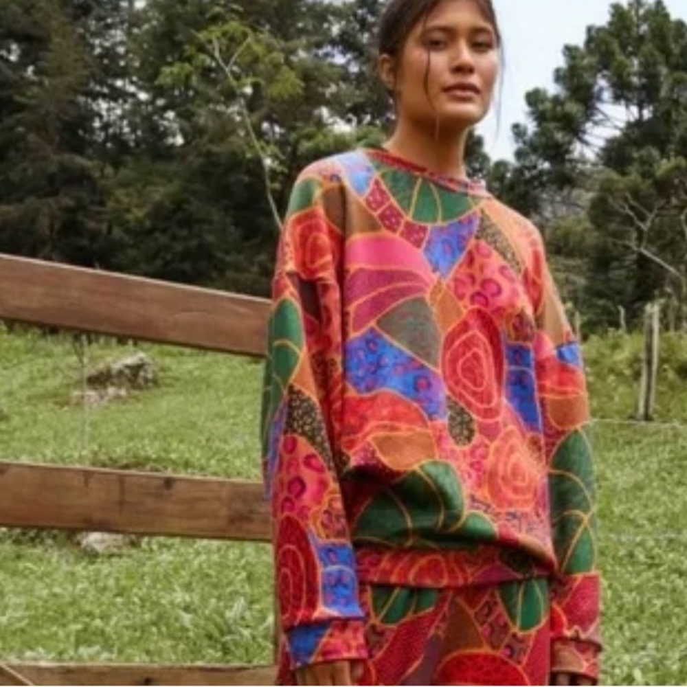 FARM Rio Hidden Animals Oversized Sweatshirt